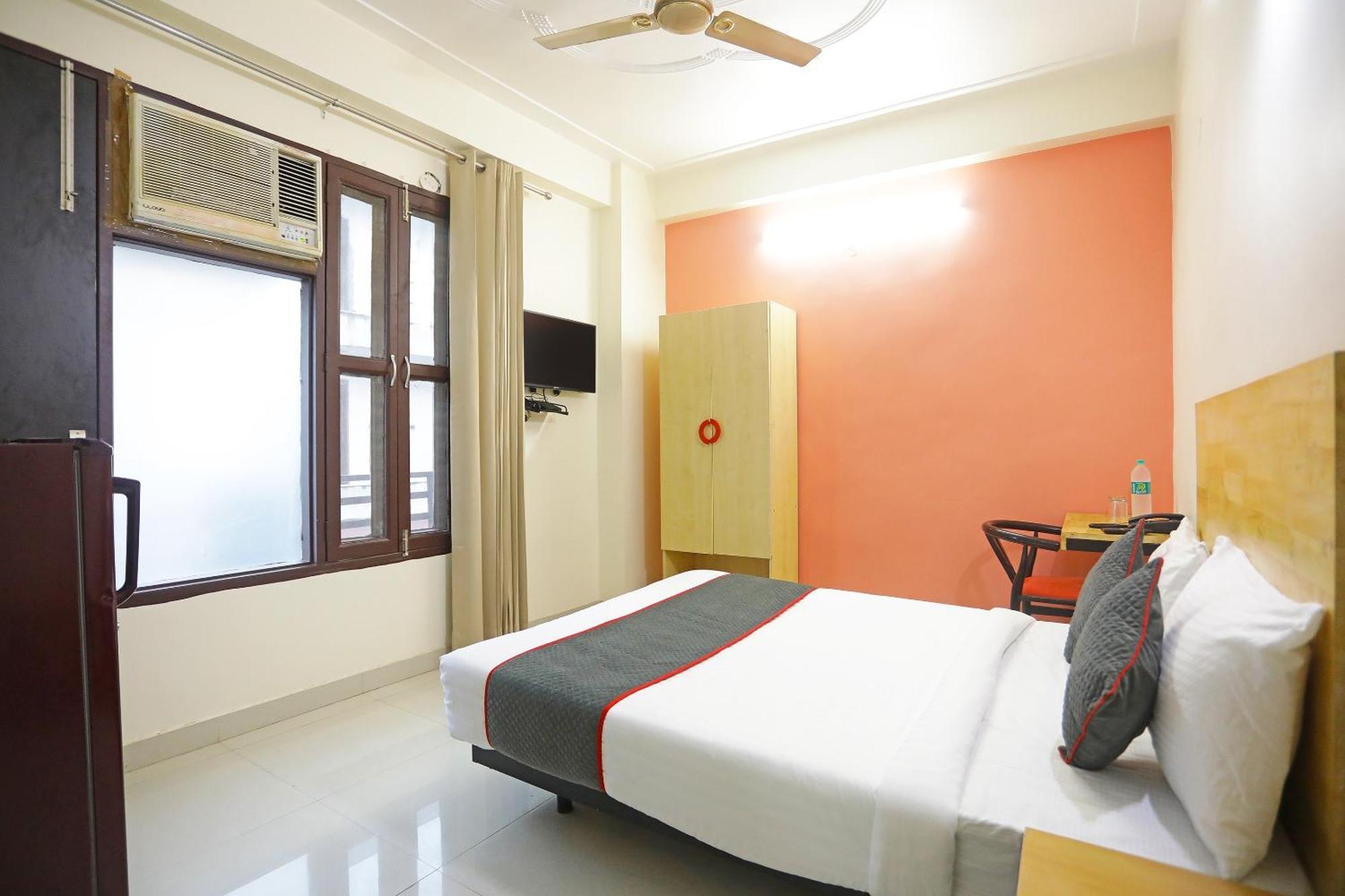 Hotel Super Townhouse Cloud Bay, Near Genpact, Sector-69, Gurgaon Exterior foto